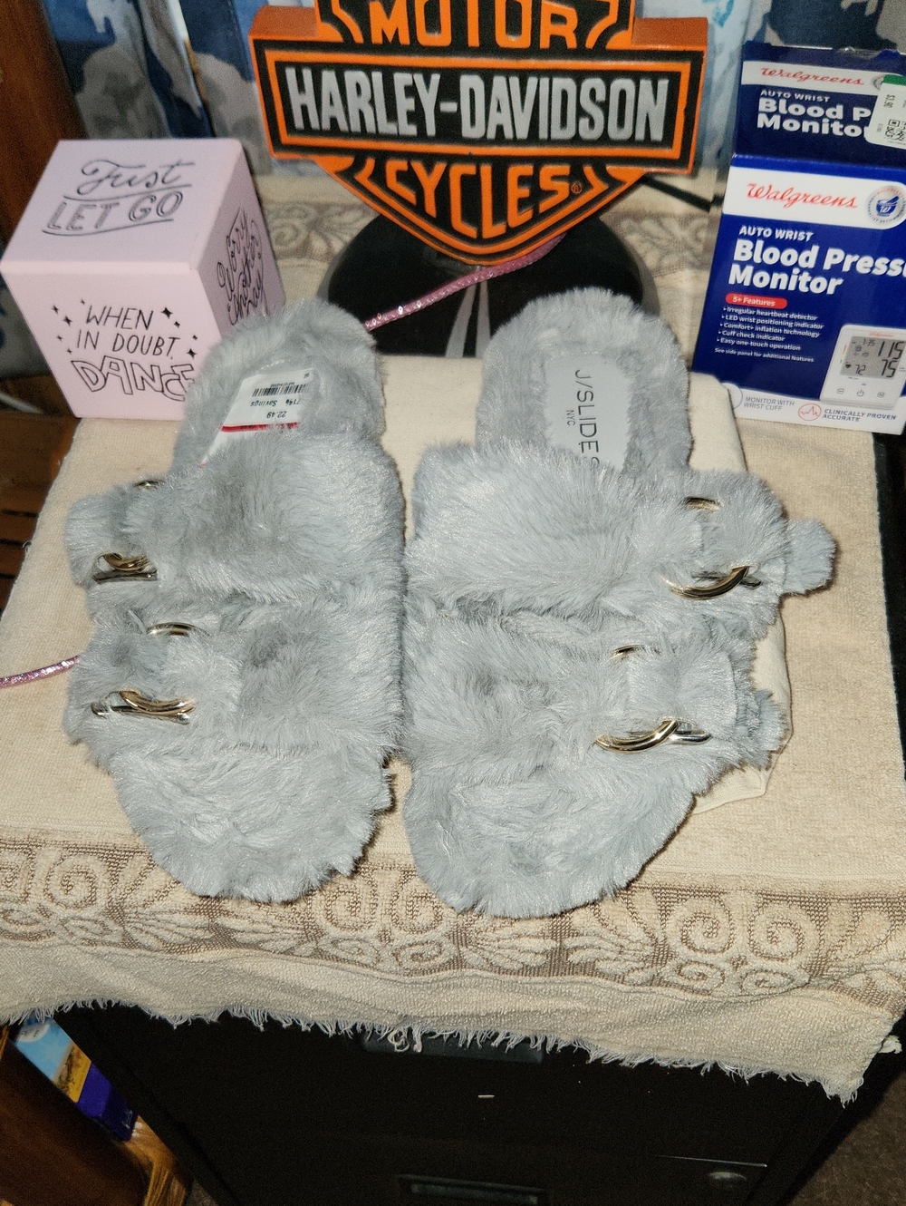 J/Slided Sandals